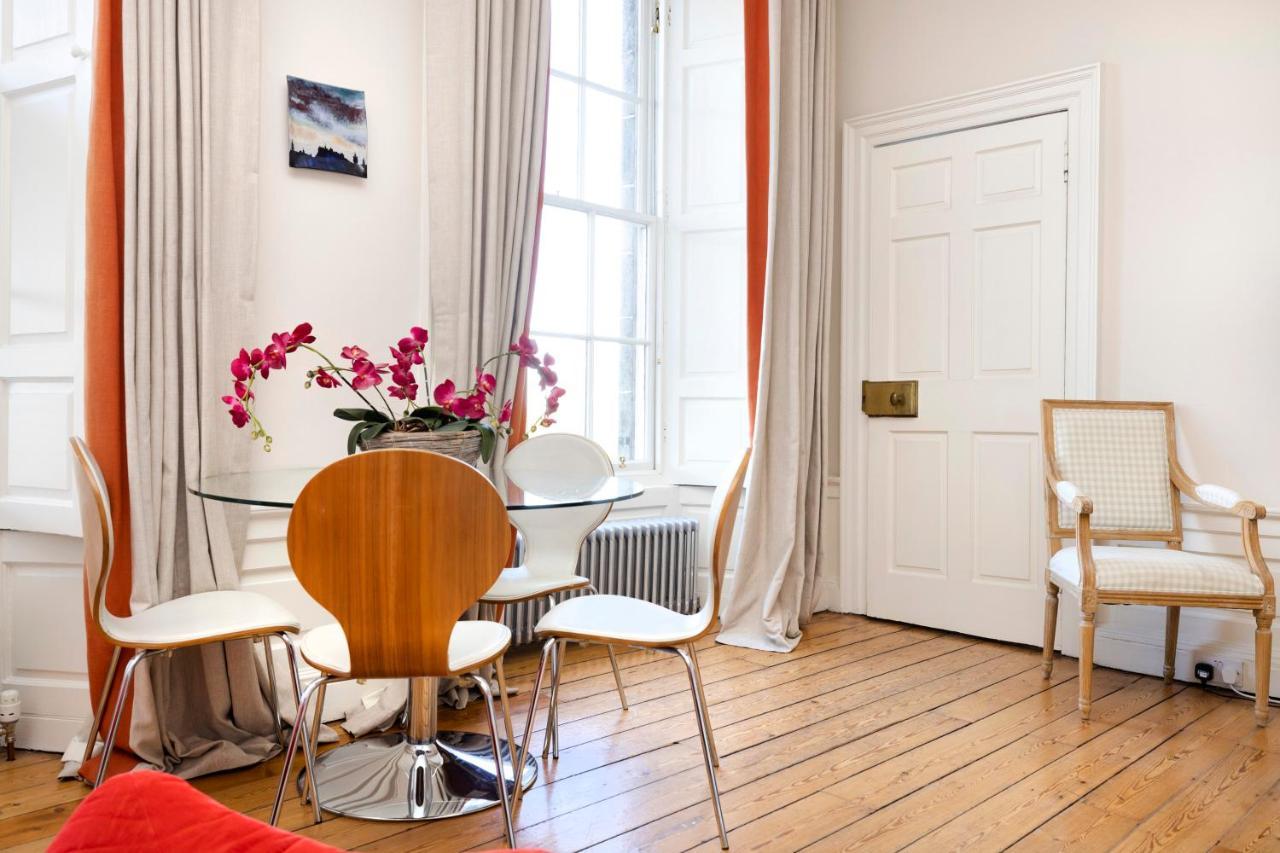 Joivy Contemporary Flat In The New Town Apartment Edinburgh Exterior photo